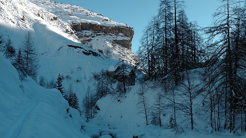 Près du pont du vallon de l'Alp