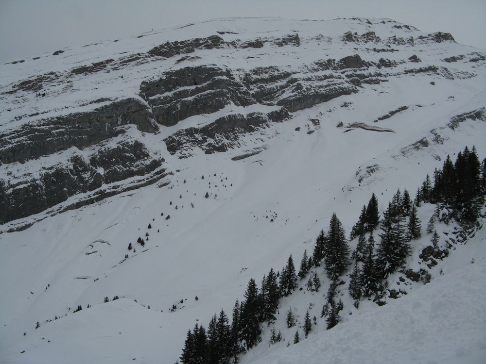#2 Combe de Blonnière : Des grosses coulées en face Sud qui ne demande qu Combe de Blonnière : Des grosses coulées en face Sud qui ne demande qu'à partir si ce n'est pas déjà fait