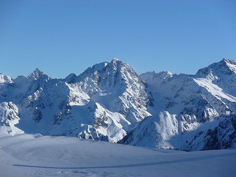 Pouta : De l'importance du téléobjectif : AVEC