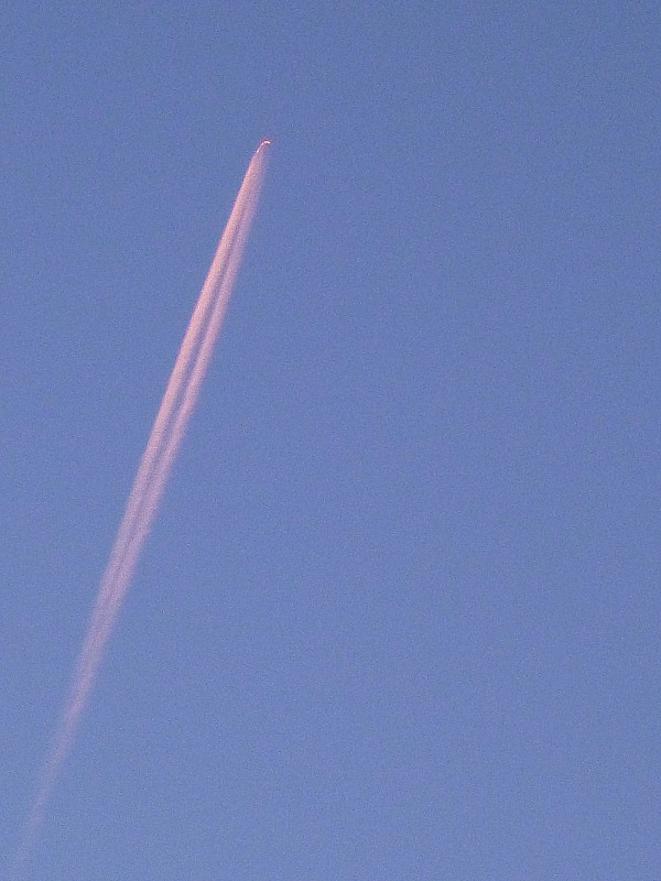 #1 Départ : C Départ : C'est l'heure à laquelle les avions repeignent le ciel en rose