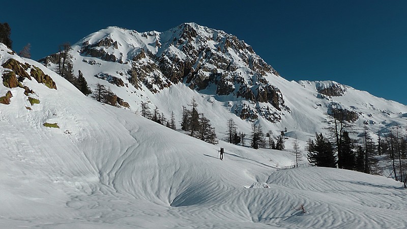 Neige un peu ridée sur le bas, Cime de Fremamorte