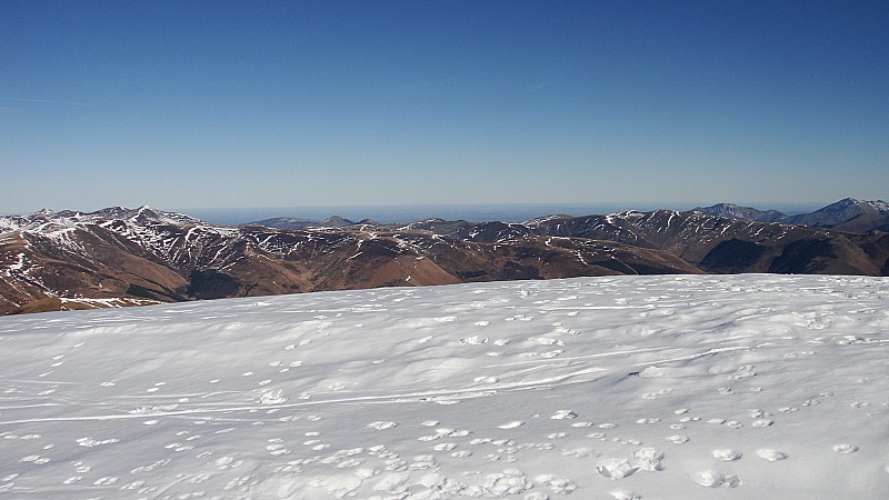 Vers le nord : Les sommets au dessus du col de Peyresourde