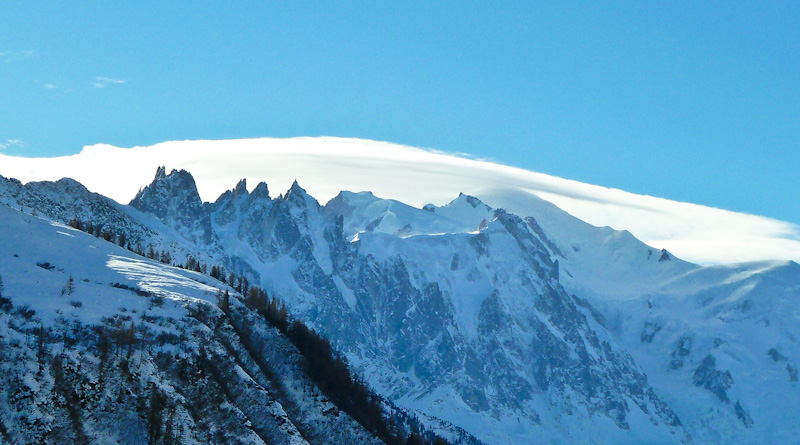 Mt Blanc : Aiguilles de Chamonix et Mt Blanc