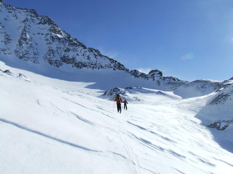 #4 Testa Grisa : En direction du col, on tire bientot à droite pour rejoindre le sommet Testa Grisa : En direction du col, on tire bientot à droite pour rejoindre le sommet