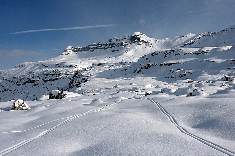 #2 pointe de la Mitraille : La Tête à l pointe de la Mitraille : La Tête à l'Âne et l'itinéraire depuis l'endroit ou repeaute après la descente des Grandes platières