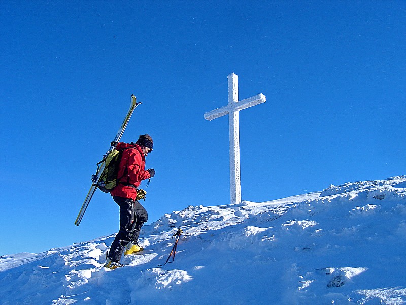 #3 Sommet du Colombier : La bise est glaciale; on ne s Sommet du Colombier : La bise est glaciale; on ne s'éternise pas.