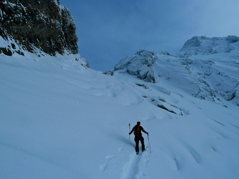 #5 Combe de Blonnière : Remontée vers le sommet de la combe à Marion Combe de Blonnière : Remontée vers le sommet de la combe à Marion