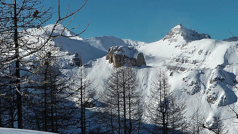 #14 Rocher Blanc, et combe d Rocher Blanc, et combe d'Aunos, en A/R Tête Ronde et Serre de la Braissa