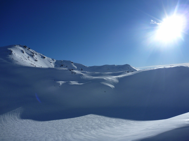 #6 Mont Pétoumier : Soleil, ciel bleu, et neige glacée ... Mont Pétoumier : Soleil, ciel bleu, et neige glacée ...