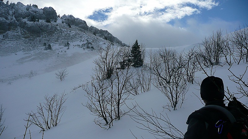 #7 Sous le col de Léchaud ... : "Il y a là tout ce qu Sous le col de Léchaud ... : "Il y a là tout ce qu'il faut pour tester ton airbag, Khara !"