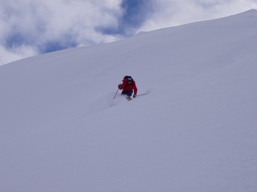 #7 descente de la combe nord : Hugues à l descente de la combe nord : Hugues à l'attaque!!!