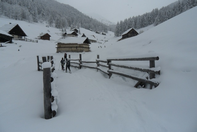 #3 les chalets de Bramousse : chouette.. le groupe de chalets les chalets de Bramousse : chouette.. le groupe de chalets