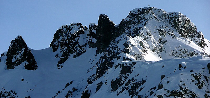 #6 Du monde à la Dent du Pra : Le vallon a été tracé de toute part aujourd Du monde à la Dent du Pra : Le vallon a été tracé de toute part aujourd'hui