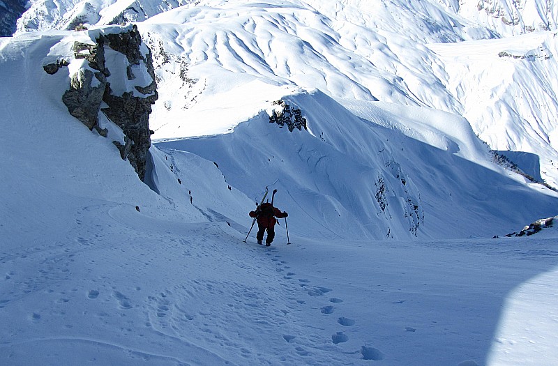 #5 Montée ouest : Les crampons sont de mises Montée ouest : Les crampons sont de mises