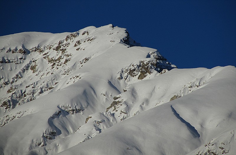 #1 MONT-ROUGNOUS : Soleil se levant sur les cimes MONT-ROUGNOUS : Soleil se levant sur les cimes