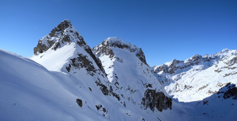 #2 col niré col niré