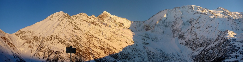 #4 Dôme de Miage : Aiguille de Bionnassay et Dôme de Miage depuis le Truc Dôme de Miage : Aiguille de Bionnassay et Dôme de Miage depuis le Truc
