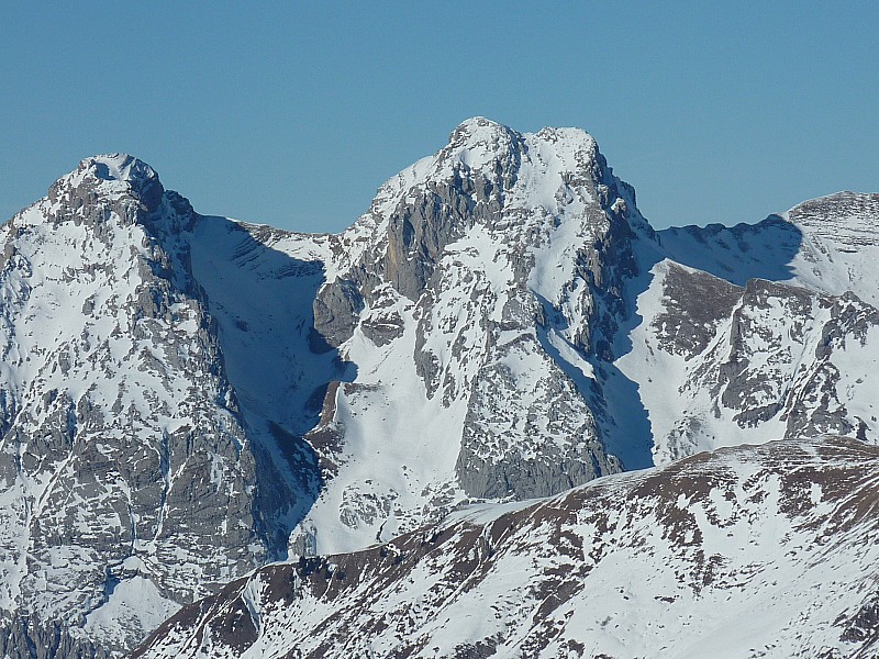 #1 Jallouvre- Pointe Blanche : Les faces Sud Est un peu sèches Jallouvre- Pointe Blanche : Les faces Sud Est un peu sèches