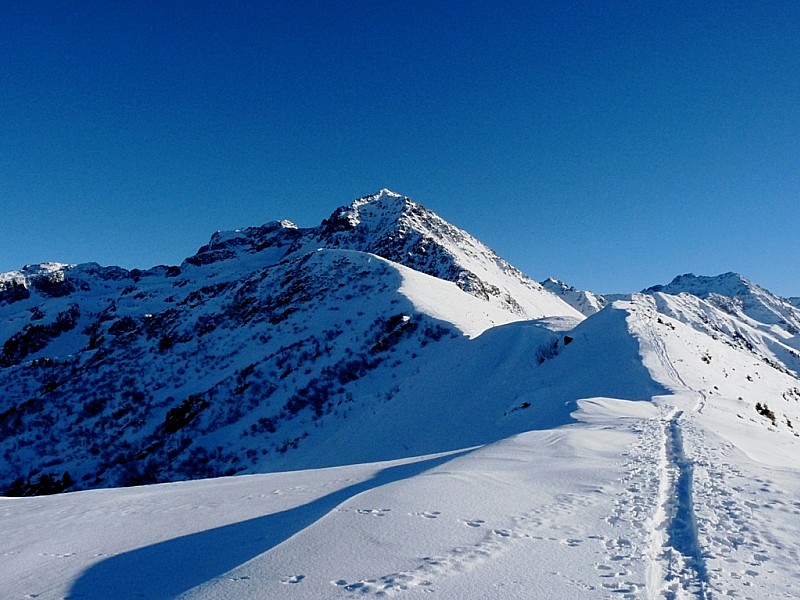 #10 Grande Montagne d Grande Montagne d'Arvillard : et la Crête du Gargoton sous les Grands Moulins.