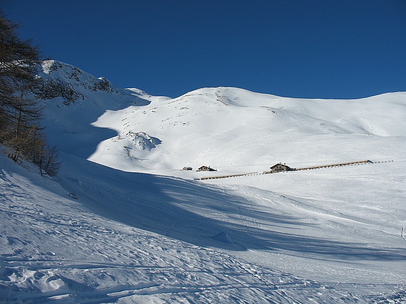 #4 Punta Chaligne : Tsa de Chaligne 2225 m Punta Chaligne : Tsa de Chaligne 2225 m