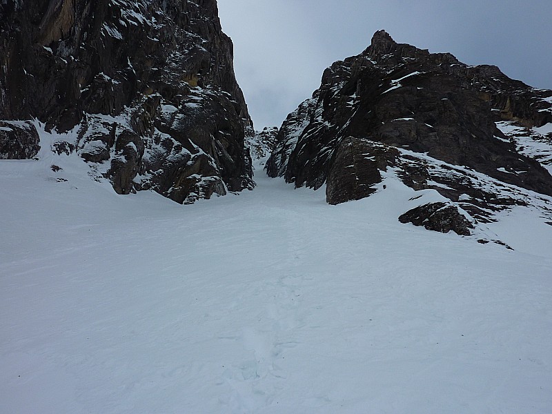 #8 Couloir du Chien : Le couloir: manque de lumière ! Couloir du Chien : Le couloir: manque de lumière !