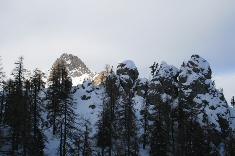 #6 Le Gaulent : au-dessus de la petite barre cotée 2215 m par IGN. Le Gaulent : au-dessus de la petite barre cotée 2215 m par IGN.