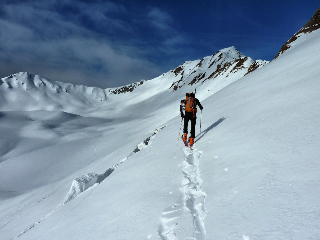 #10 Reptation du manteau neigeux : Fréquent dans ce secteur. Reptation du manteau neigeux : Fréquent dans ce secteur.