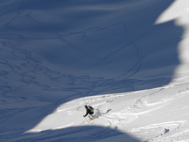 #6 Premiers virages pour oliv Premiers virages pour oliv'. : Dure, dure sans le matériel de ski alpin.