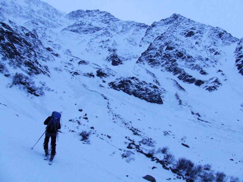 #2 Pointe de Chaborgne : Etat des lieux en arrivant dans la combe, il est 7h30 Pointe de Chaborgne : Etat des lieux en arrivant dans la combe, il est 7h30