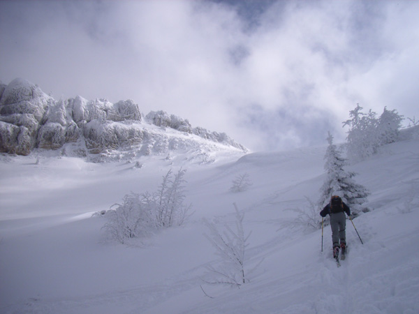 #1 Face nord du Petit Som : Les Roches Rousses sont bien platrées, ambiance mois de janvier en Chartreuse Face nord du Petit Som : Les Roches Rousses sont bien platrées, ambiance mois de janvier en Chartreuse
