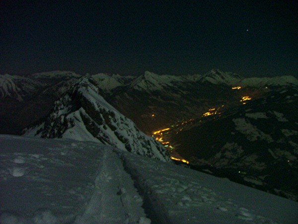 Thônes illuminée : Thônes et Montagne de Cotagne