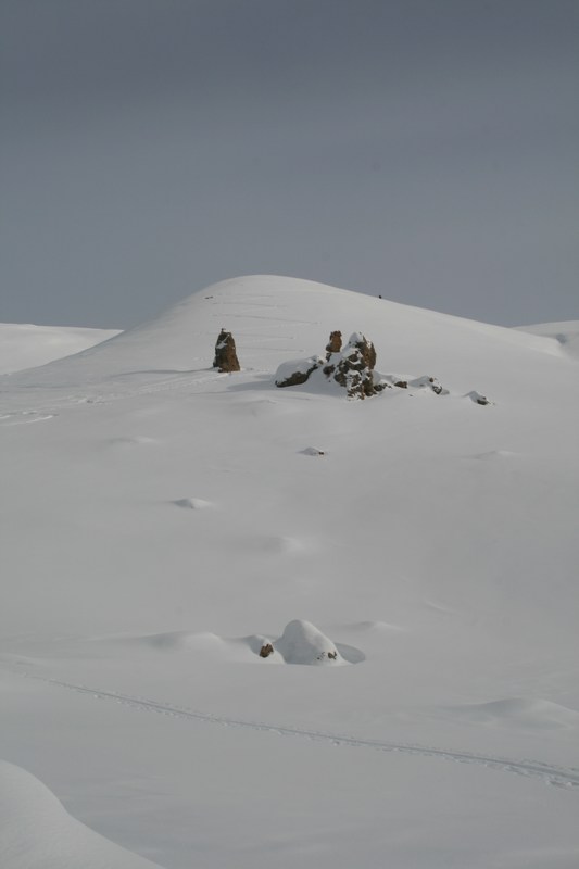 #6 La trace de montée : sur les vingt mètres raides; c La trace de montée : sur les vingt mètres raides; c'est dans une combe 100 m à droite que ça cassera...