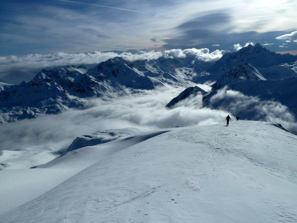 ça monte : plus loin