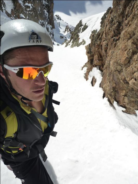 #4 Gardette : Haut du couloir a la montee - pas tres long, mais quand meme assez pour en profiter un peu Gardette : Haut du couloir a la montee - pas tres long, mais quand meme assez pour en profiter un peu