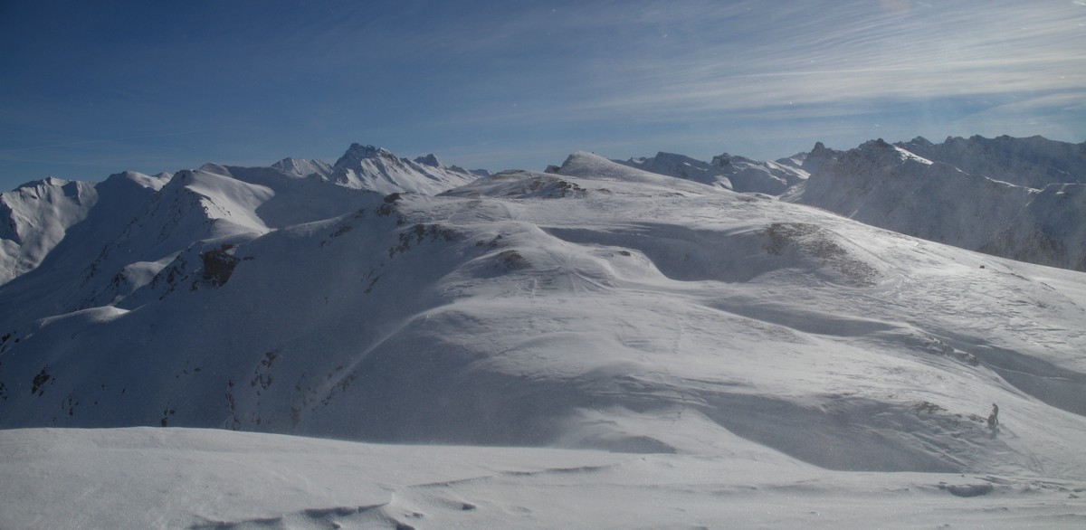 #1 vers le sud : dans l vers le sud : dans l'axe notre 2ième sommet du jour : 2805m