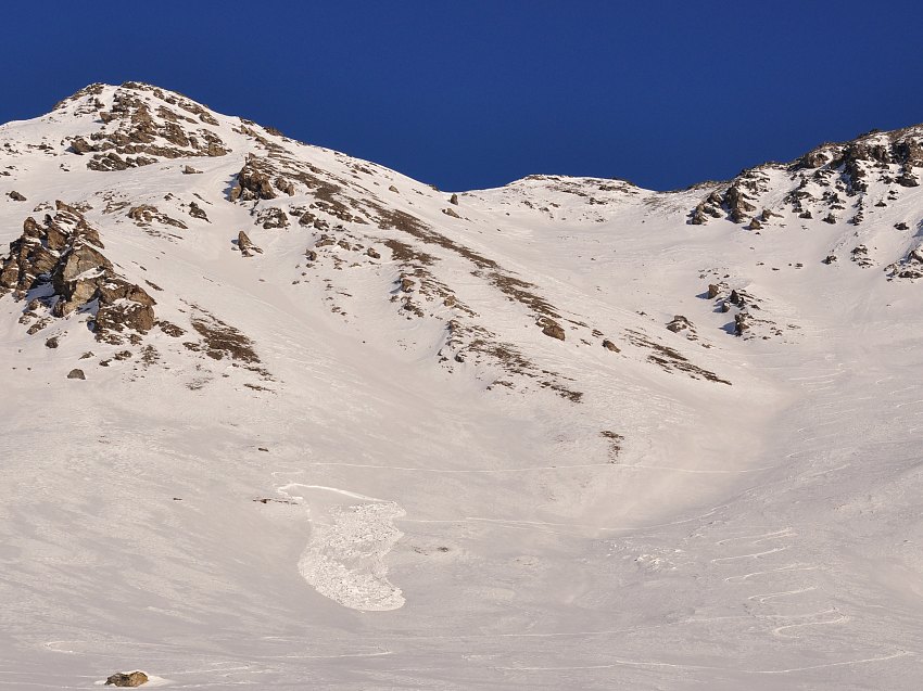 #16 Vue d Vue d'ensemble : départ sur une accumulation malgré une pente plus faible