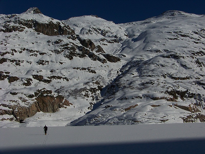 #5 Emosson : Il en a rêvé! Il marche sur l Emosson : Il en a rêvé! Il marche sur l'eau!