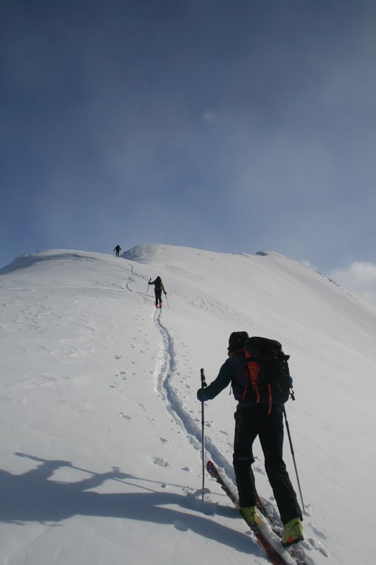 #3 Sur la crête : sommet en vue. Sur la crête : sommet en vue.