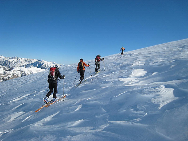 #1 Mont Mounier : Dès le départ, neige dure et soufflée ... Mont Mounier : Dès le départ, neige dure et soufflée ...