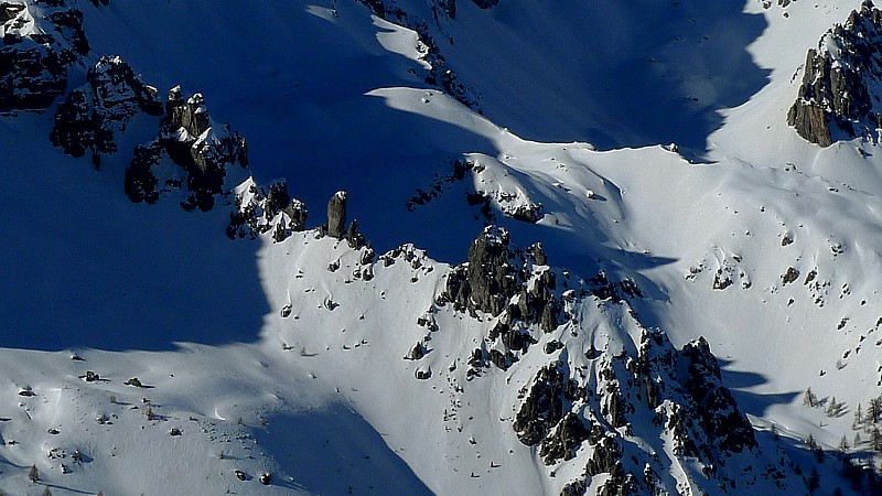 #5 Les gendarmes : de la Crête de Clapouset Les gendarmes : de la Crête de Clapouset