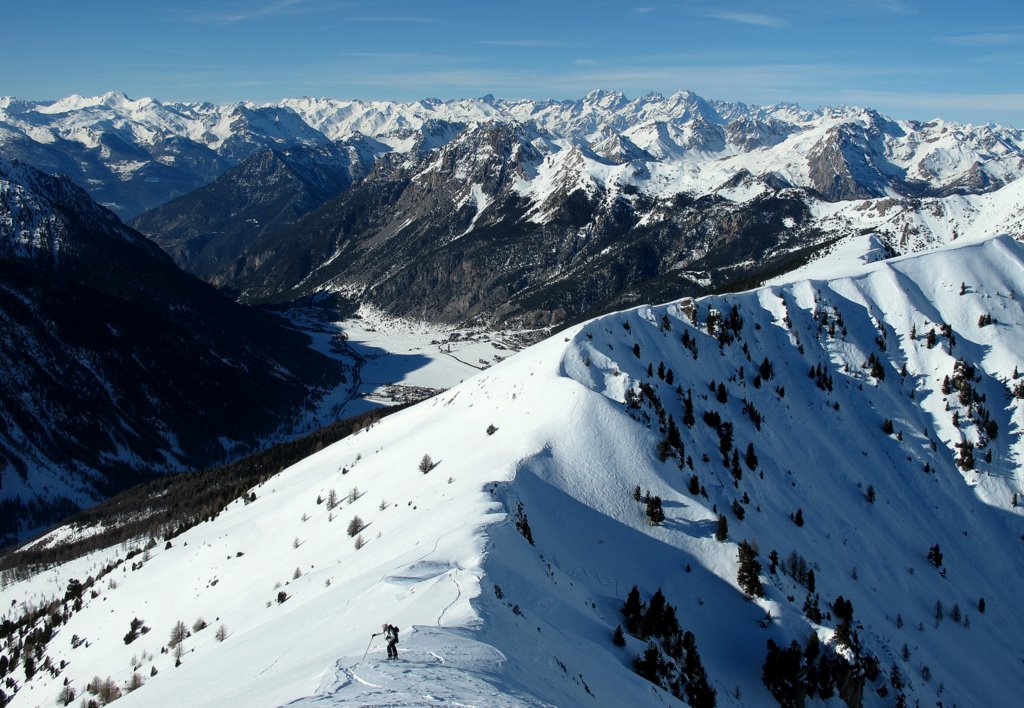 #2 Sur la crête... : ...au dessus du Cros de Beaubarnon Sur la crête... : ...au dessus du Cros de Beaubarnon