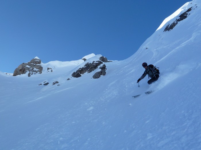 Grand Perron des Encombres : L'entrée du couloir : pas pire !