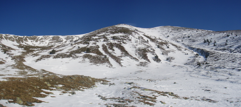 #3 Face ouest : - Combe habituelle à droite
- Nous sommes descendus par celle de gauche, plus étroite Face ouest : - Combe habituelle à droite
- Nous sommes descendus par celle de gauche, plus étroite