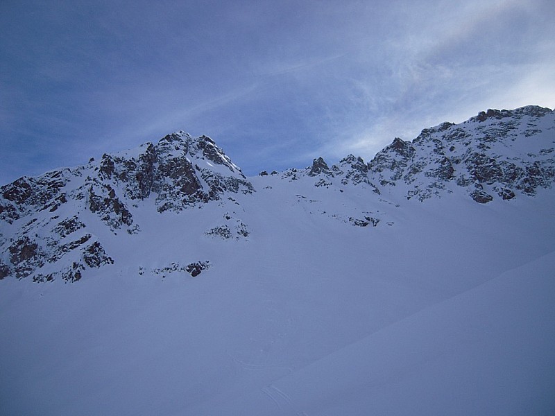 #5 la crête de pian : pente bien raide vers le haut la crête de pian : pente bien raide vers le haut