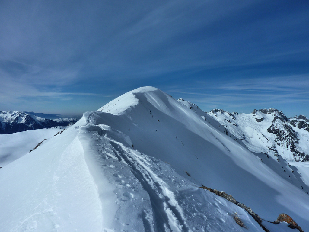 Arête finale : ça passe bien à ski.