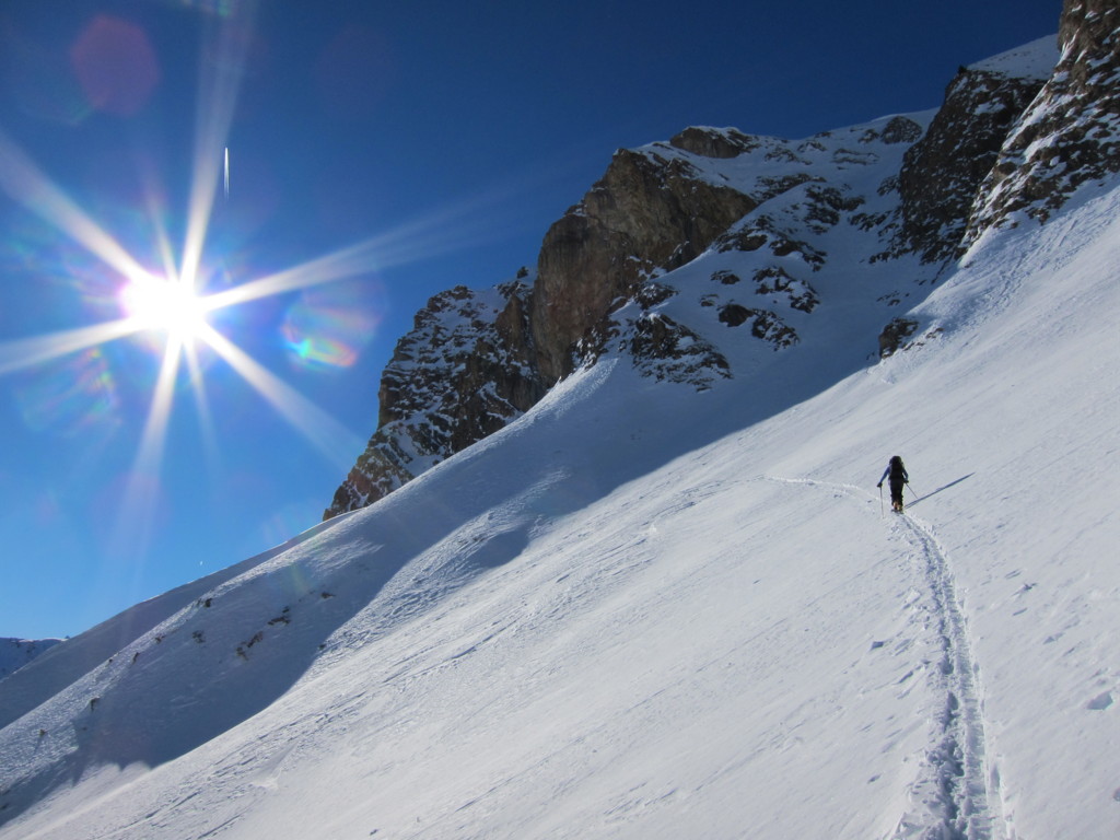 #7 Roche des Cots : sous les falaises de Roche des Clots Roche des Cots : sous les falaises de Roche des Clots