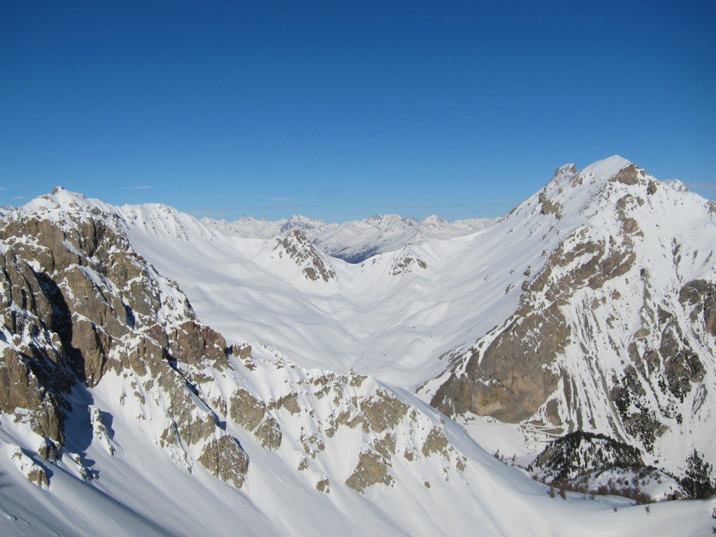 #10 Jamberoute : Col des Ayes entre Chalanches et Beaudouis. Jamberoute : Col des Ayes entre Chalanches et Beaudouis.