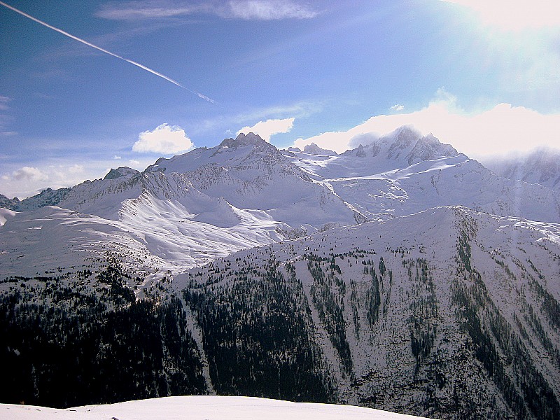 #3 Glaciers : La verte dans les nuages Glaciers : La verte dans les nuages