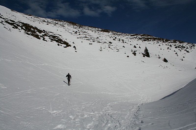#3 Sous le Col de la Perche : Ca manque cruellement de neige Sous le Col de la Perche : Ca manque cruellement de neige
