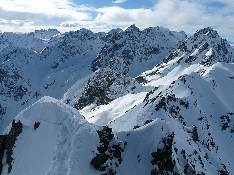 #6 Vue au Sud : Moretan, Gleysin, Comberousse, Cime du Sambuis et aiguilles de l Vue au Sud : Moretan, Gleysin, Comberousse, Cime du Sambuis et aiguilles de l'Argentière au fond